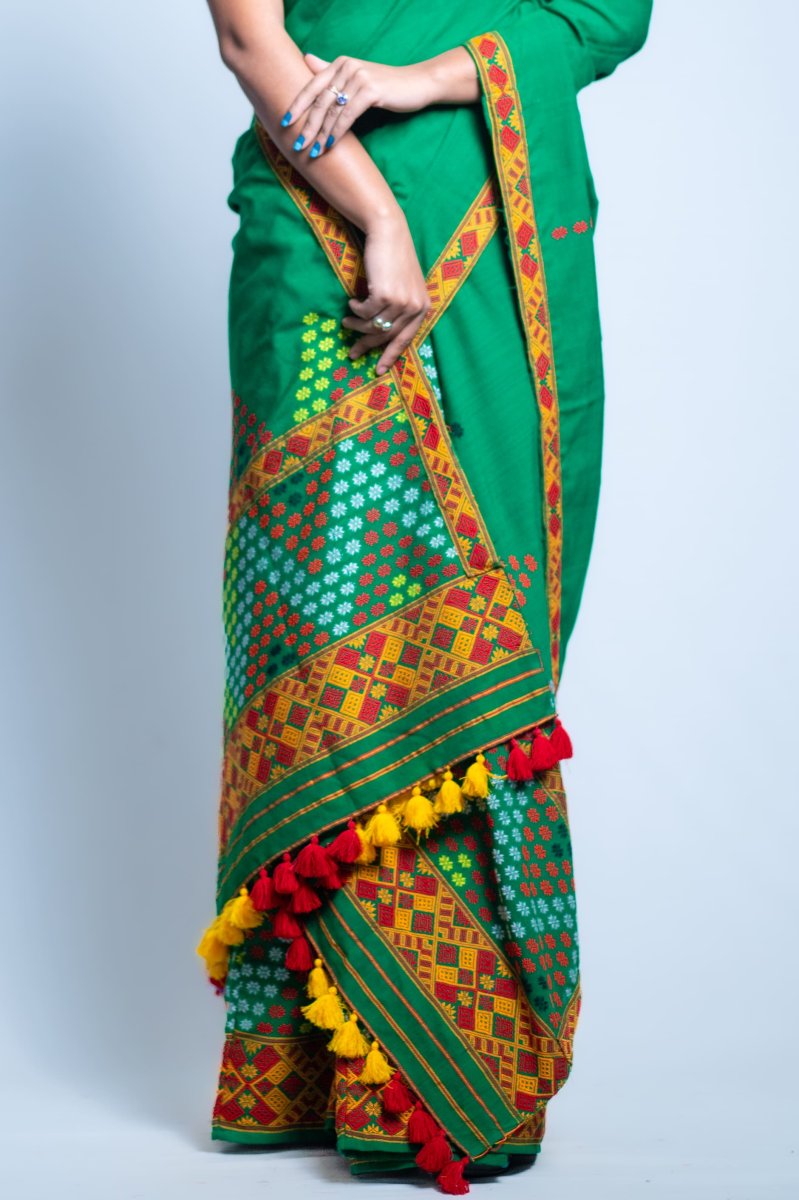 Mising Design Mekhela Sador Pure Cotton in Green thumbnail 3